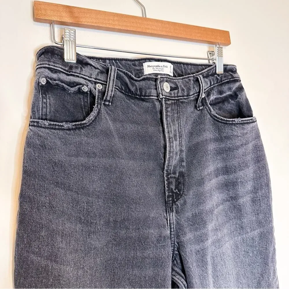 Abercrombie & Fitch The 90’s Straight Ultra High Rise Jeans
